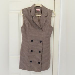 Sleeveless plaid suit/blazer mini dress